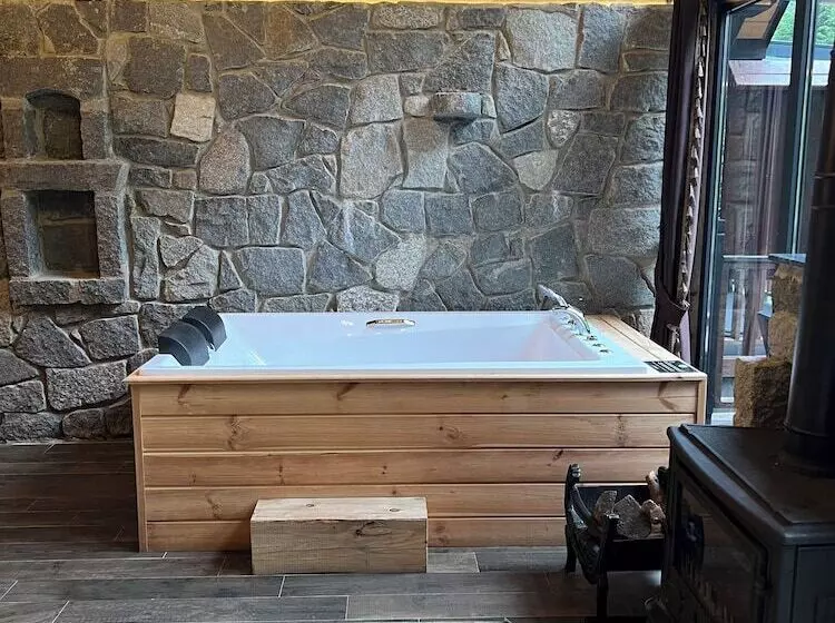 Hotelli Ayder Vanak Stone Suites