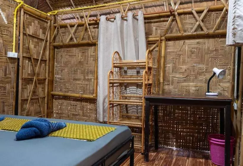 Hotelli Breeze Bungalows