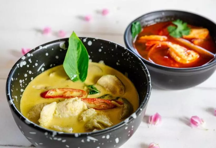 Hotelli Breeze Bungalows