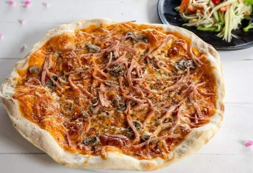 Hotelli Breeze Bungalows