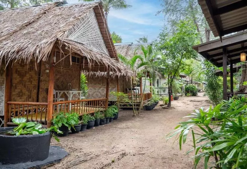 Hotelli Breeze Bungalows