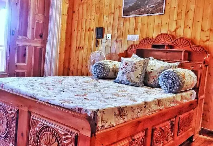 Hotelli Cafe Saffron & Cottages