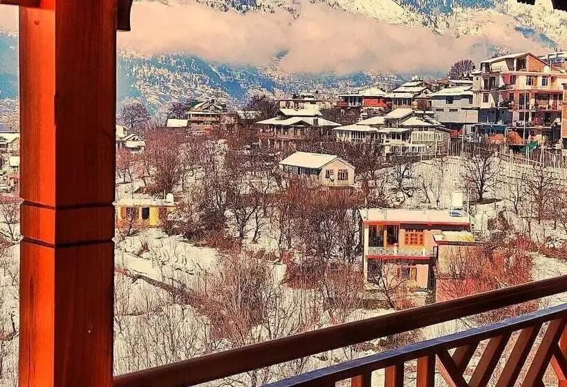 Hotelli Cafe Saffron & Cottages