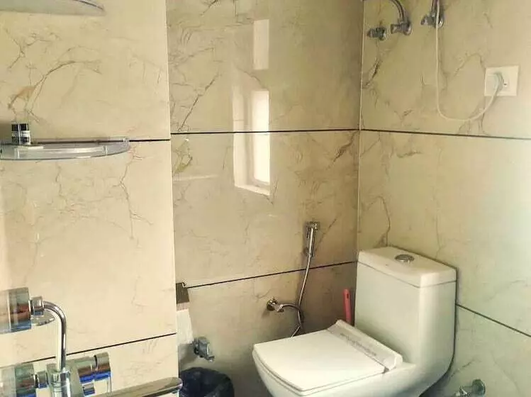 Hotelli Cafe Saffron & Cottages