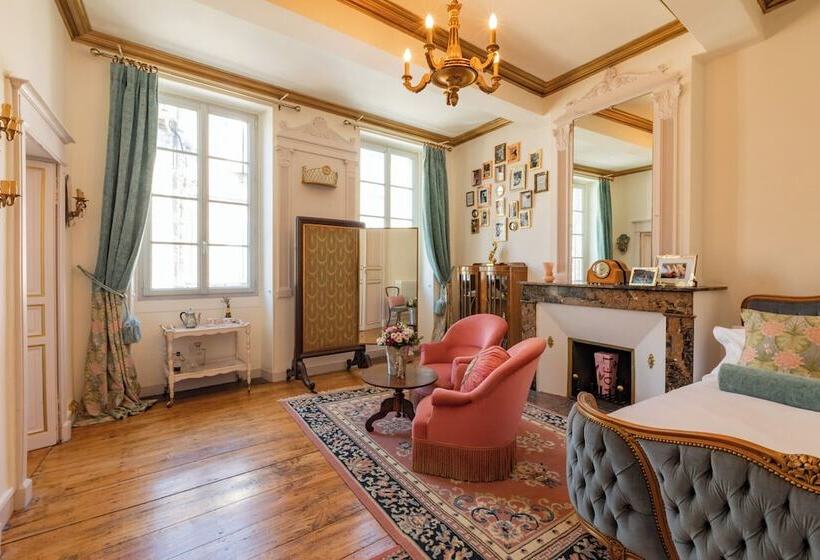 酒店 Champagne House