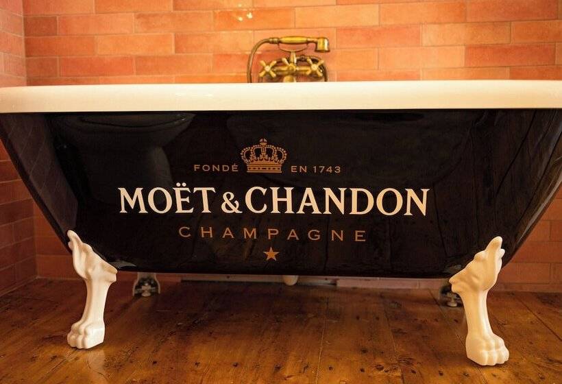 酒店 Champagne House