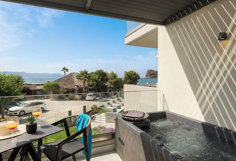 בית מלון כפרי Elia Agia Marina Resort