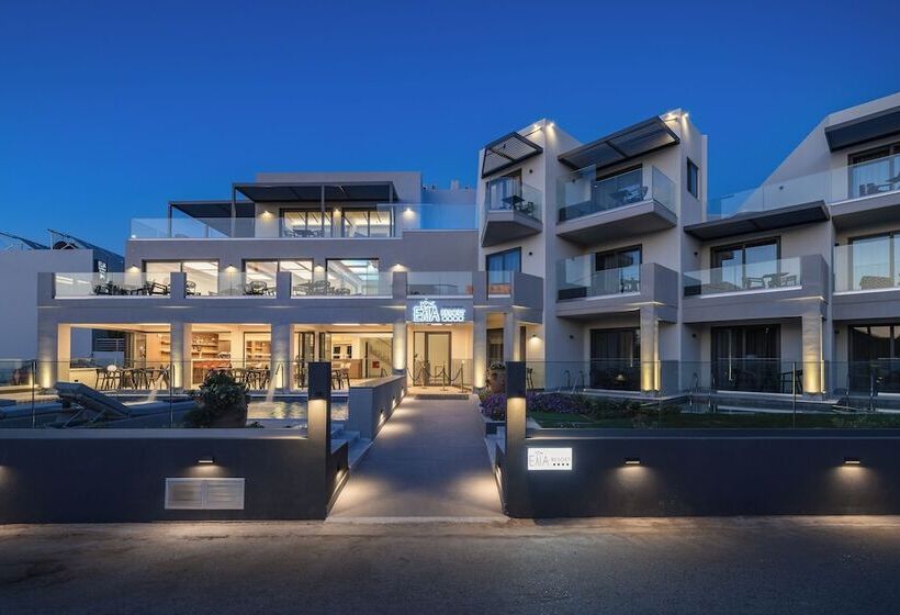 בית מלון כפרי Elia Agia Marina Resort