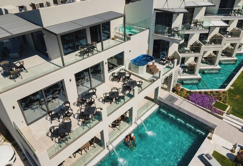 בית מלון כפרי Elia Agia Marina Resort