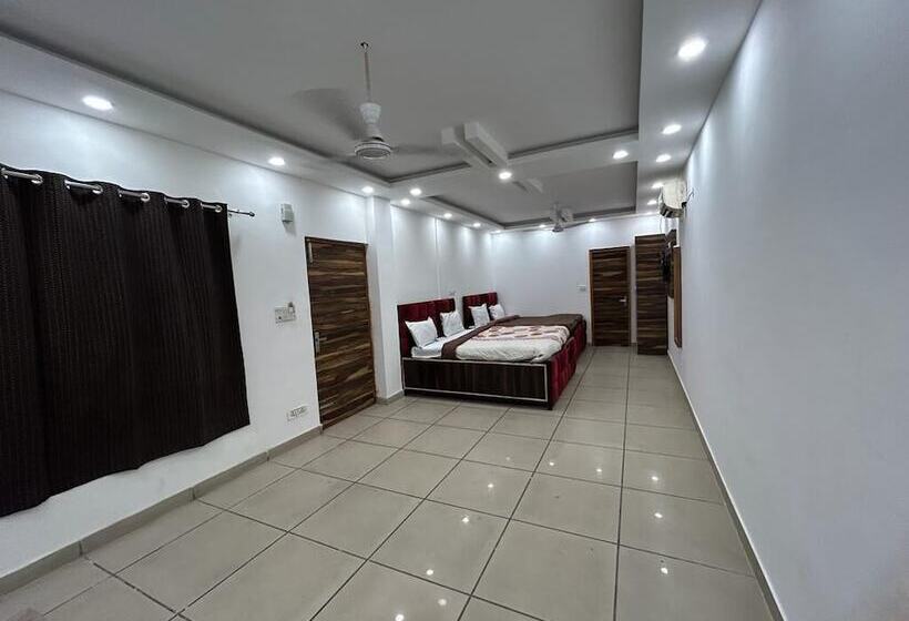 בית מלון כפרי Khanak Inn