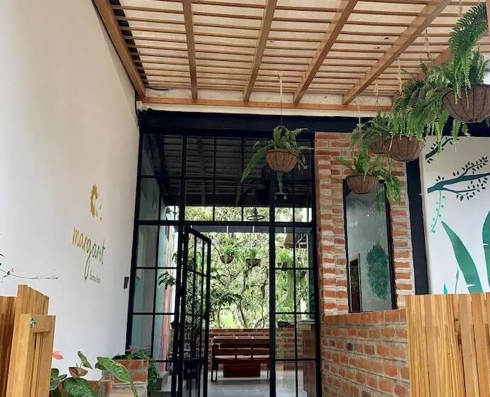 Hotelli Margarit Boutique