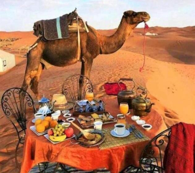 호텔 Merzouga Top Luxury Camp