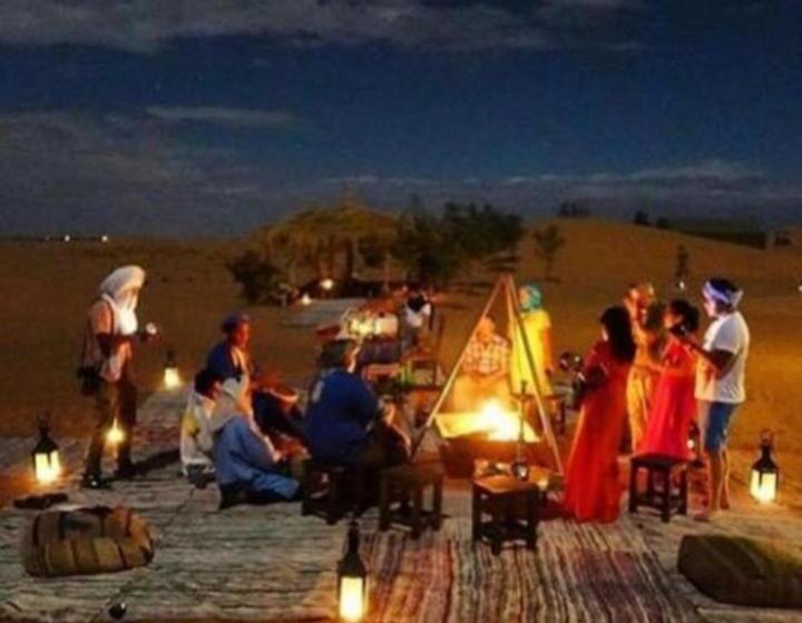 호텔 Merzouga Top Luxury Camp