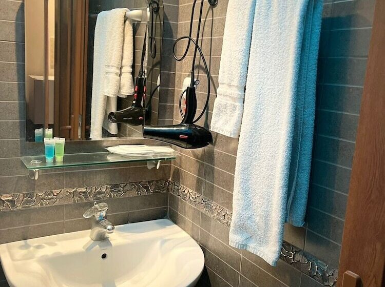 호텔 New York Capsule