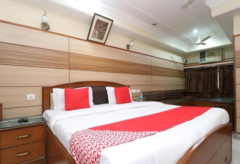 هتل Vivek International