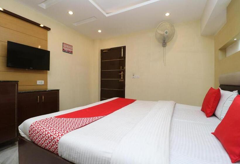 هتل Vivek International