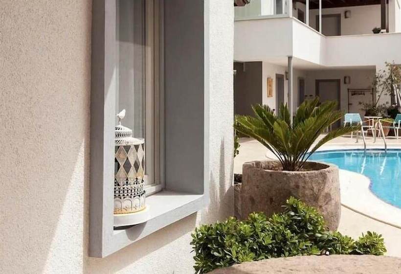 בית מלון כפרי Pier Marina Bodrum