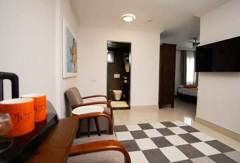 בית מלון כפרי Pier Marina Bodrum