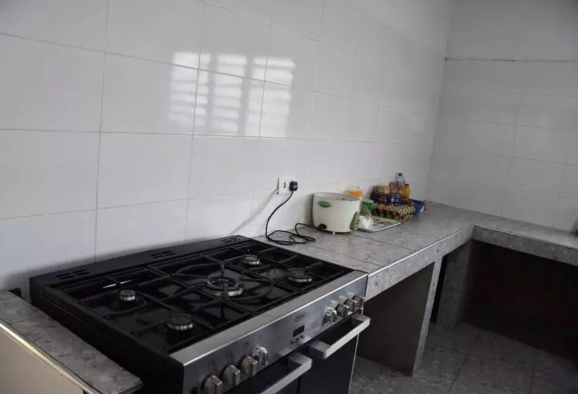 ホテル Raffin Royal Lodge