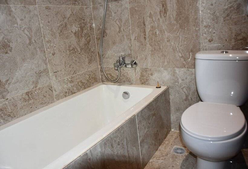 فندق Raffin Royal Lodge