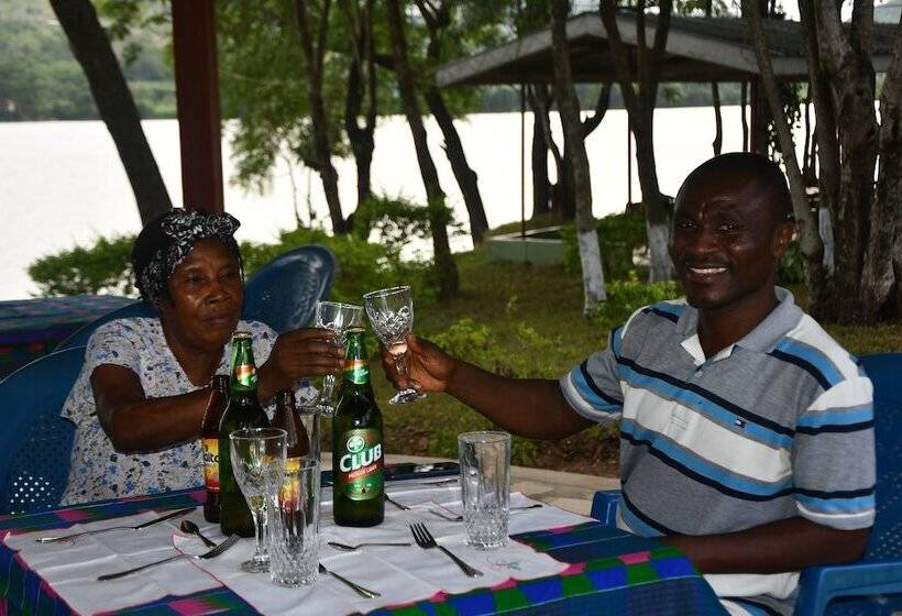 فندق Raffin Royal Lodge