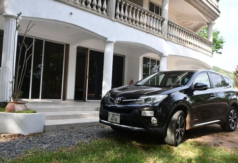 فندق Raffin Royal Lodge