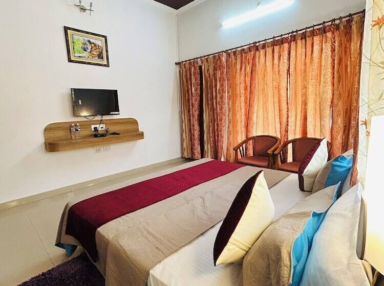 Hotel Seven Cozy Stay