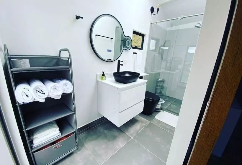 Hotelli White Domes Glamping