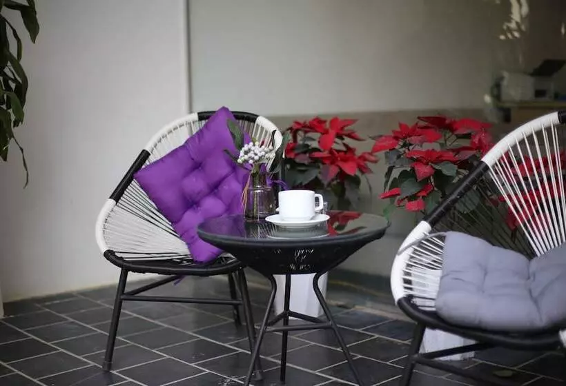 Pegasy Premium Suites & Residence Westlake
