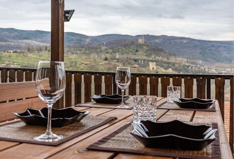 ペンション Guest House Viki