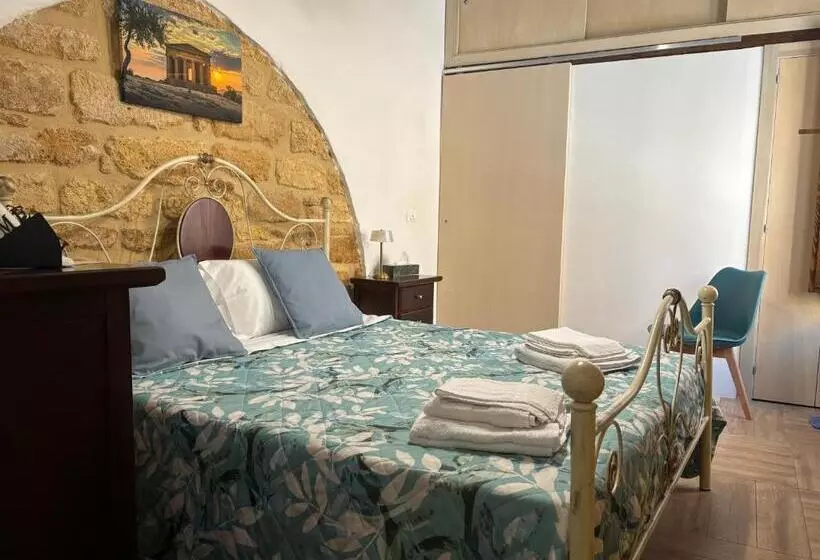 پانسیون Home Via Neve