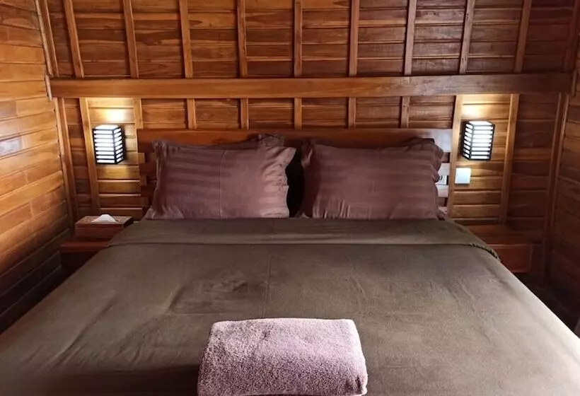 ペンション The Polumb Garden Bedugul