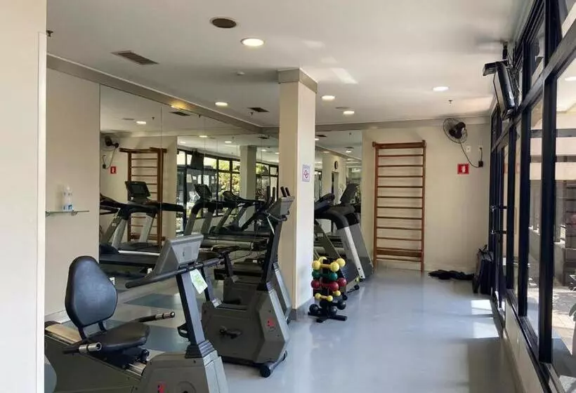Quarto Em Hotel Pertinho Do Aeroporto De Congonhas   H2208