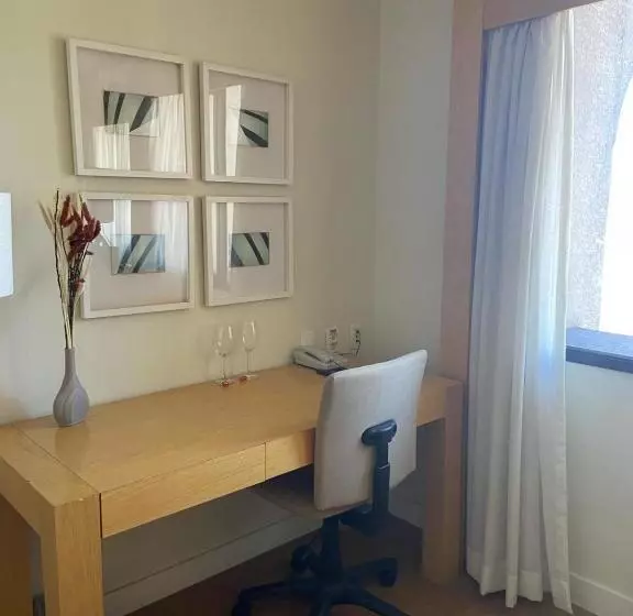 Quarto Em Hotel Pertinho Do Aeroporto De Congonhas   H2208