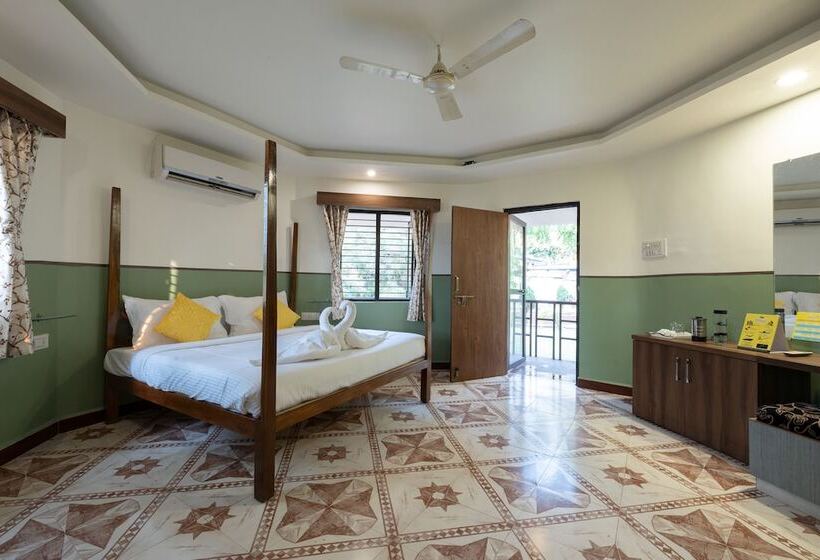 리조트 Avadale Tadoba   Stag Groups Not Allowed