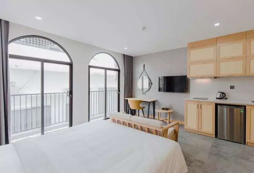 Shi House By Haviland