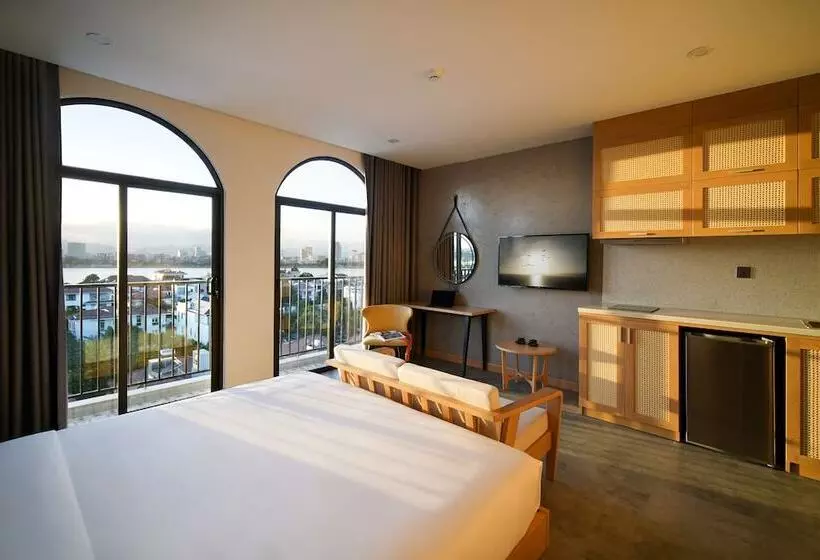 Shi House By Haviland