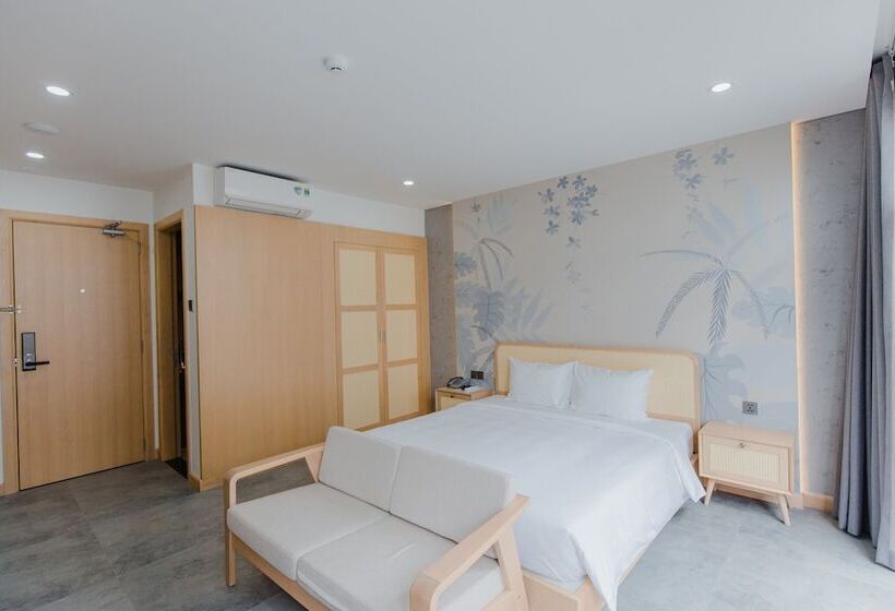 Shi House By Haviland