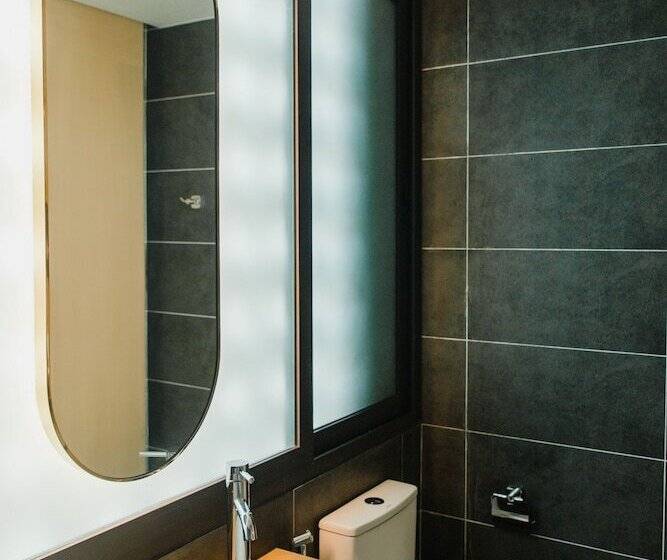 Shi House By Haviland