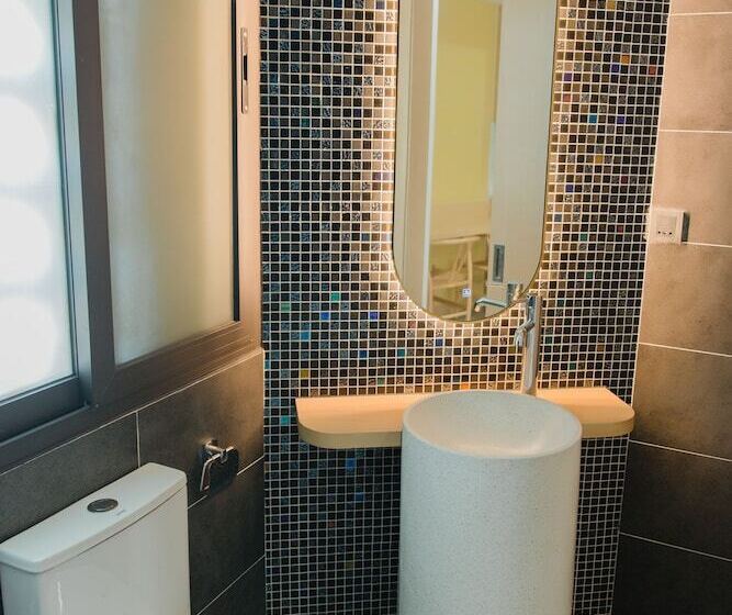 Shi House By Haviland