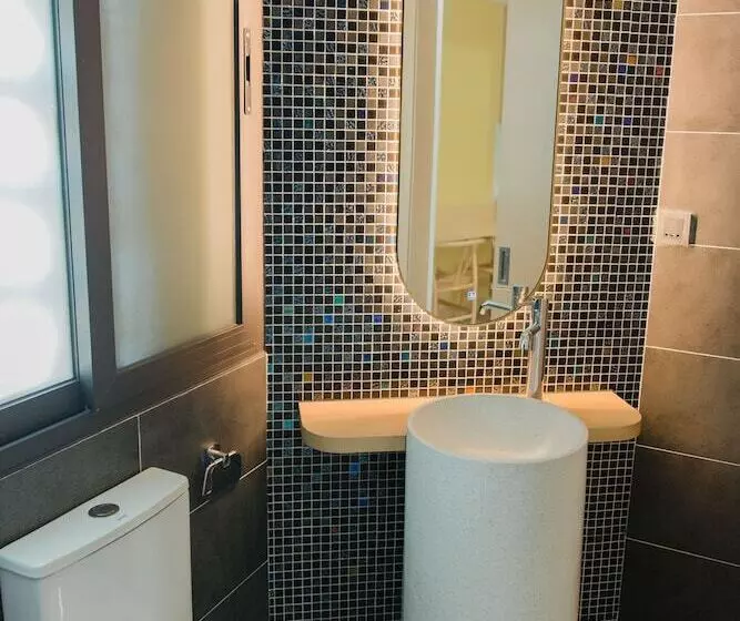 Shi House By Haviland