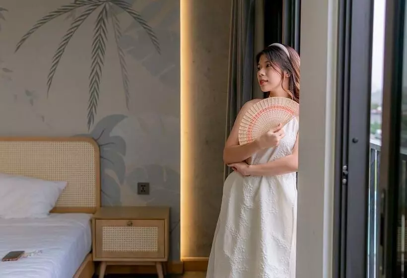 Shi House By Haviland