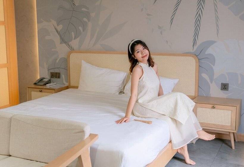 Shi House By Haviland