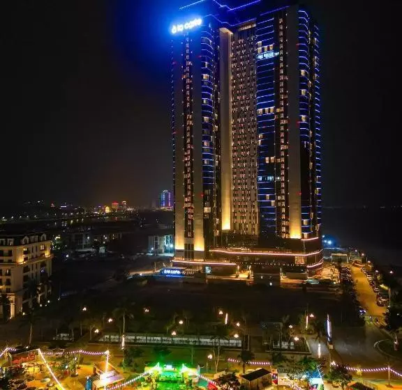Ala Carte Hạ Long