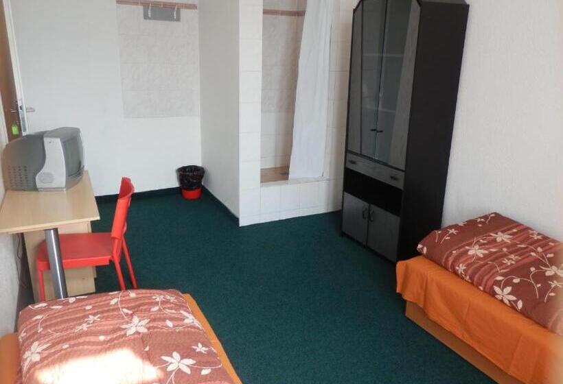 旅馆 Ubytovna U Hospůdky