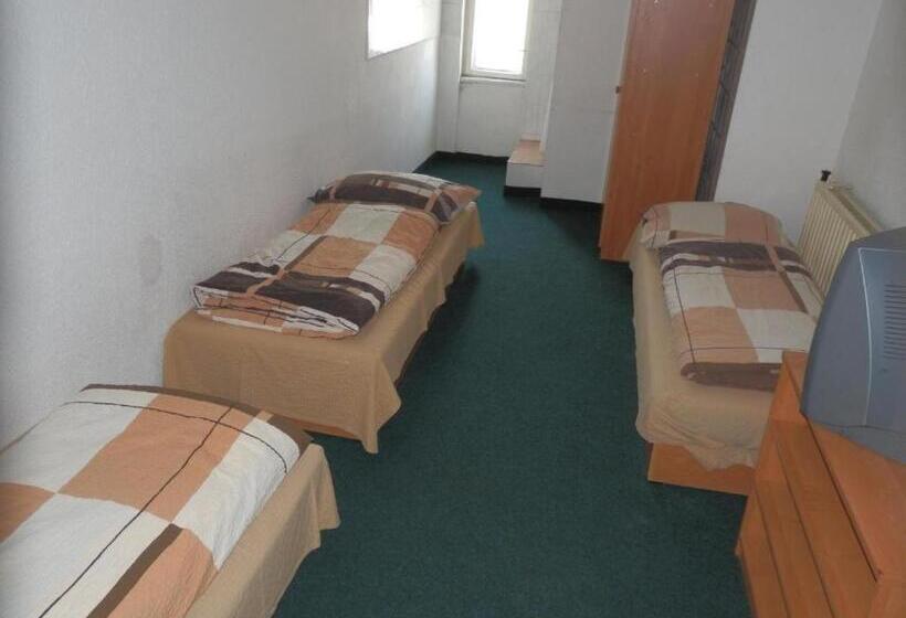 旅馆 Ubytovna U Hospůdky