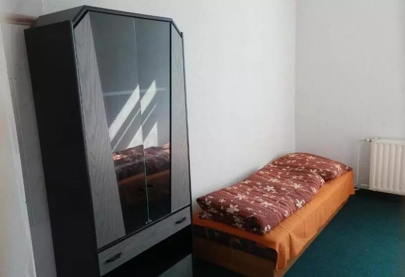 ユースホステル Ubytovna U Hospůdky