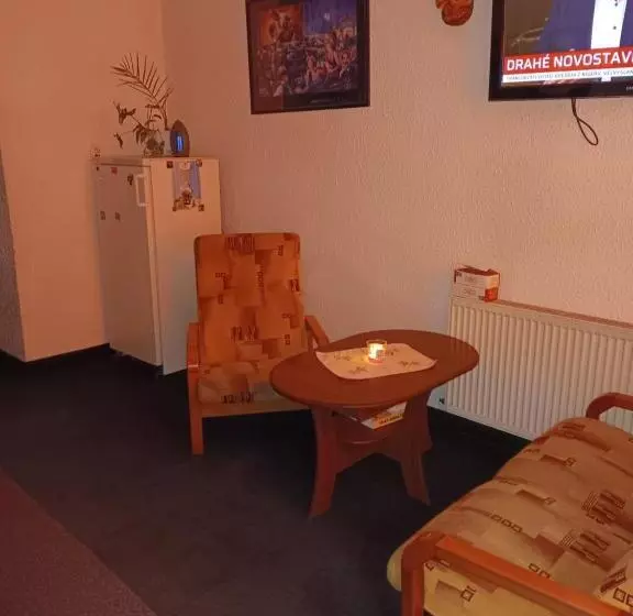 ユースホステル Ubytovna U Hospůdky