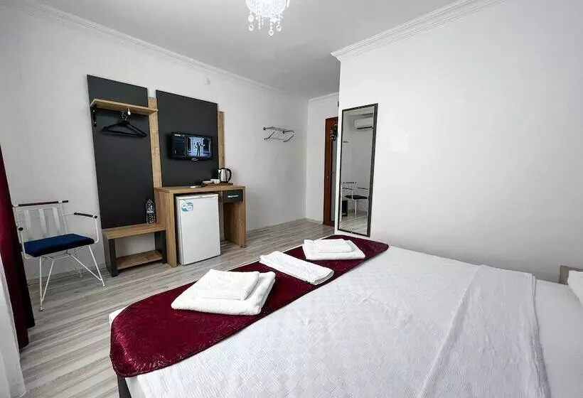 Aamiaismajoitus (B&B) Akçay Pier Hotel & Beach