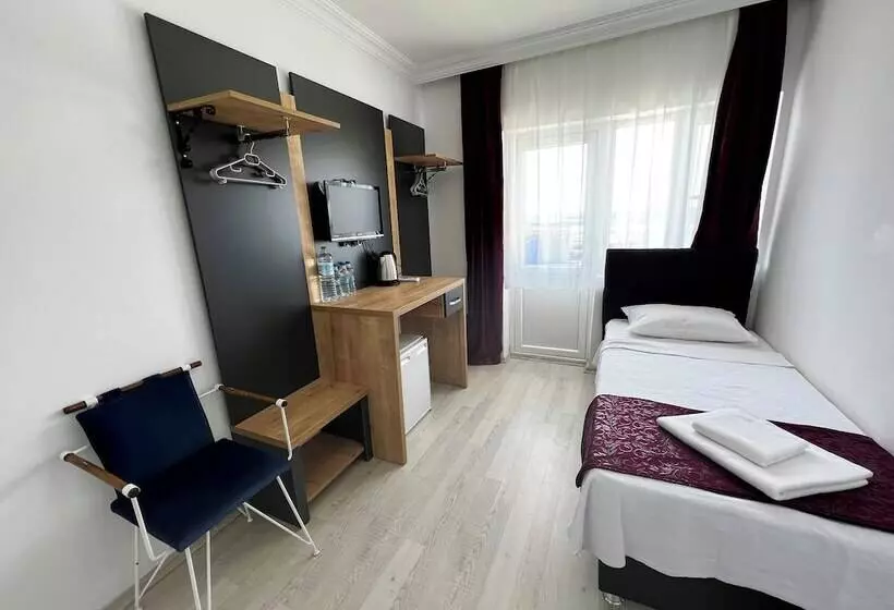 Aamiaismajoitus (B&B) Akçay Pier Hotel & Beach